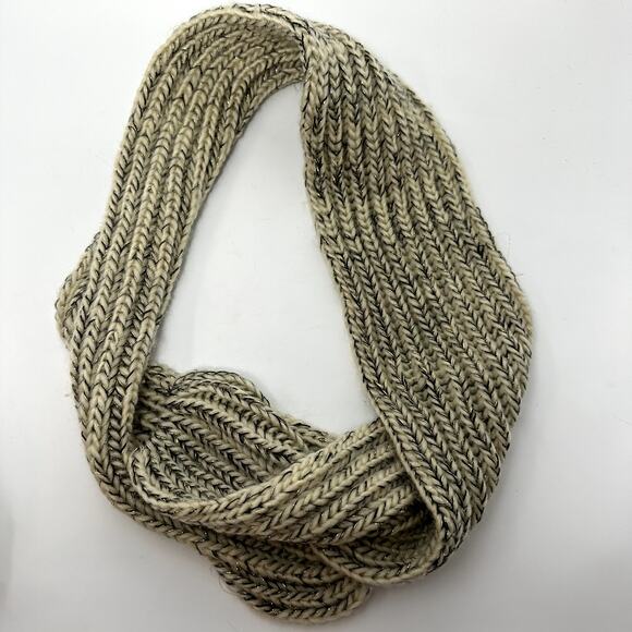 Knit Scarf and Hat Combo - Winter Accessories - Picture 6 of 8